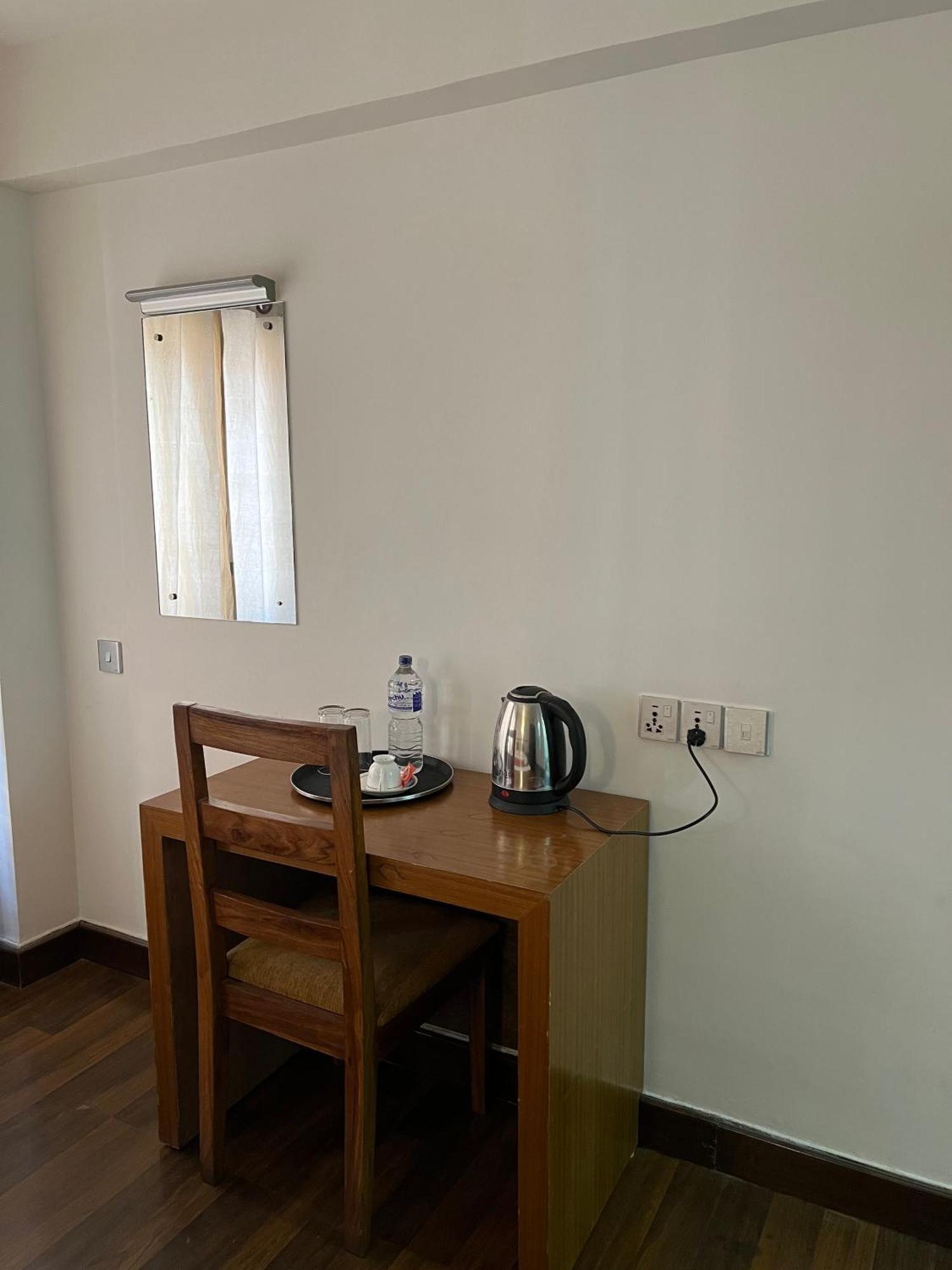 Sichu Chhen Apartment Lalitpur Exterior foto